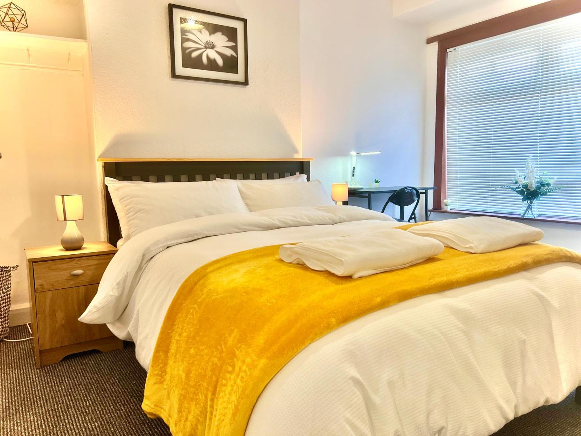 Centre Located Space With Free Wifi Homestay *